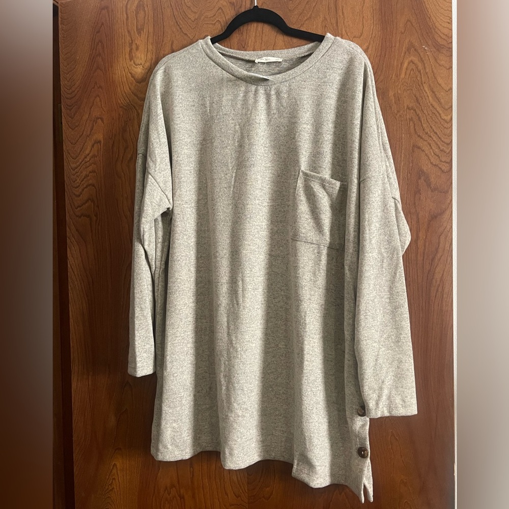 Reb in J oatmeal sweater